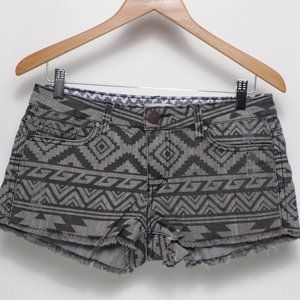 o'neill shorts womens tribal print Sz. 7